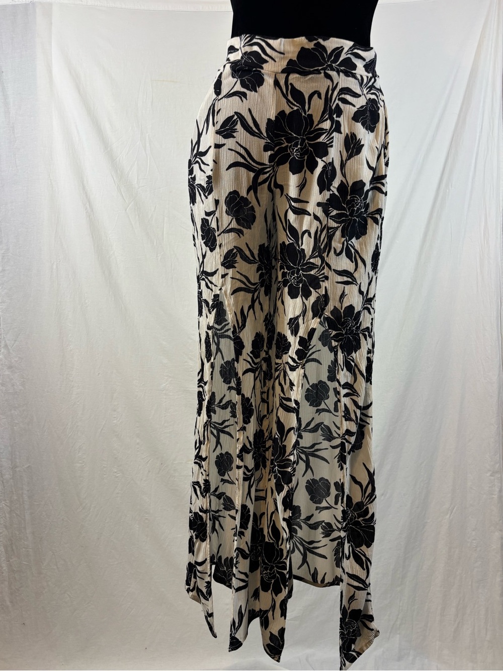 Forever 21 XL Black Cream Floral Wide Leg Front Slit Palazzo Pants Boho Y2K